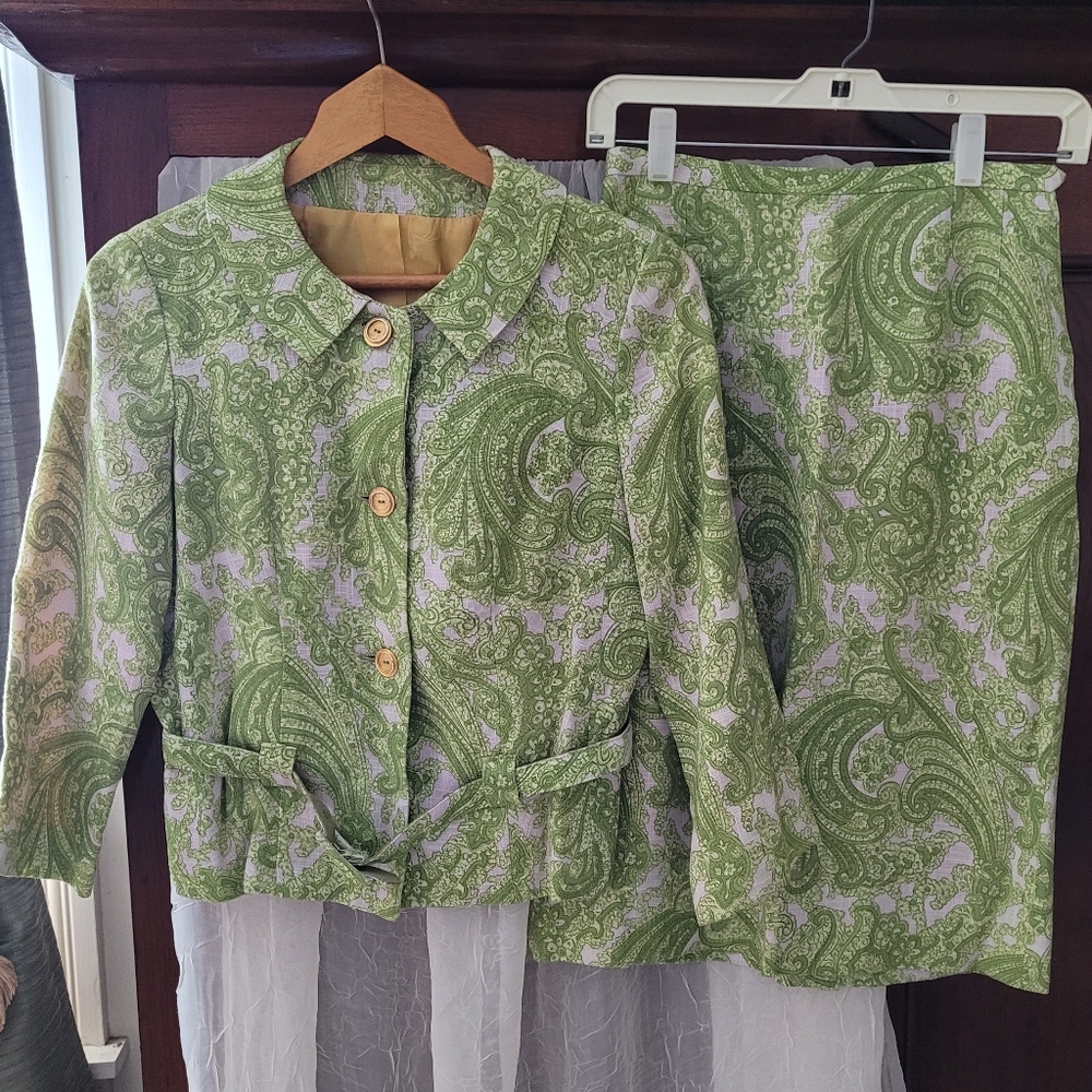 Vintage Rosecrest Skirt Suit Lined